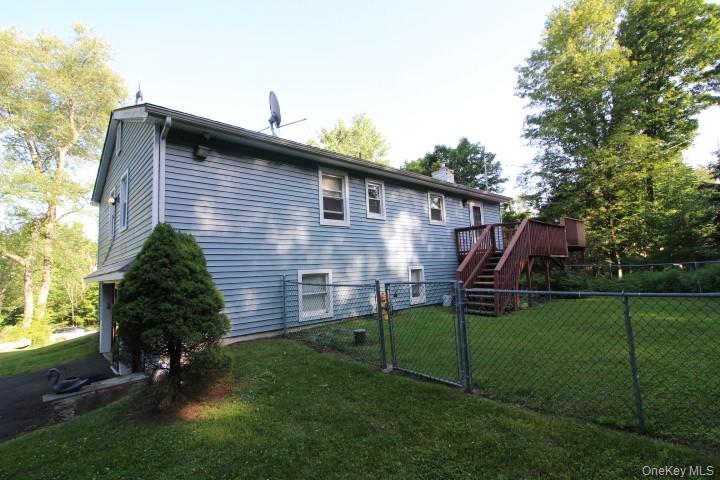 545 Stump Pond Road