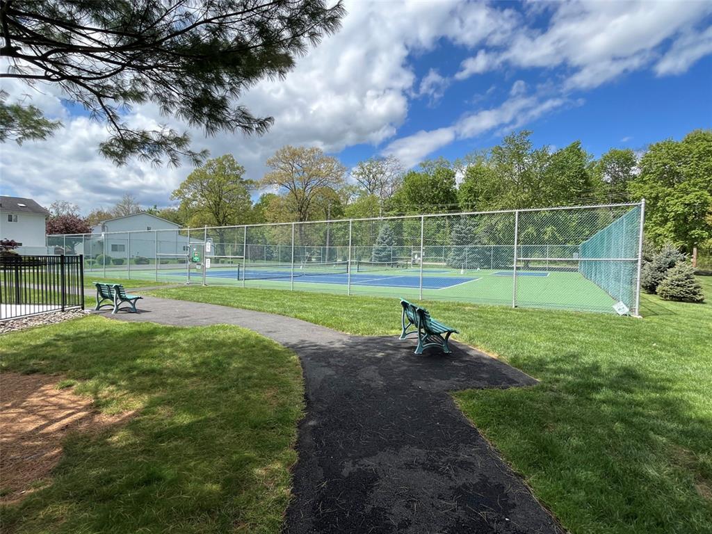 251 Tamerisk Lane, New Windsor, New York image 5