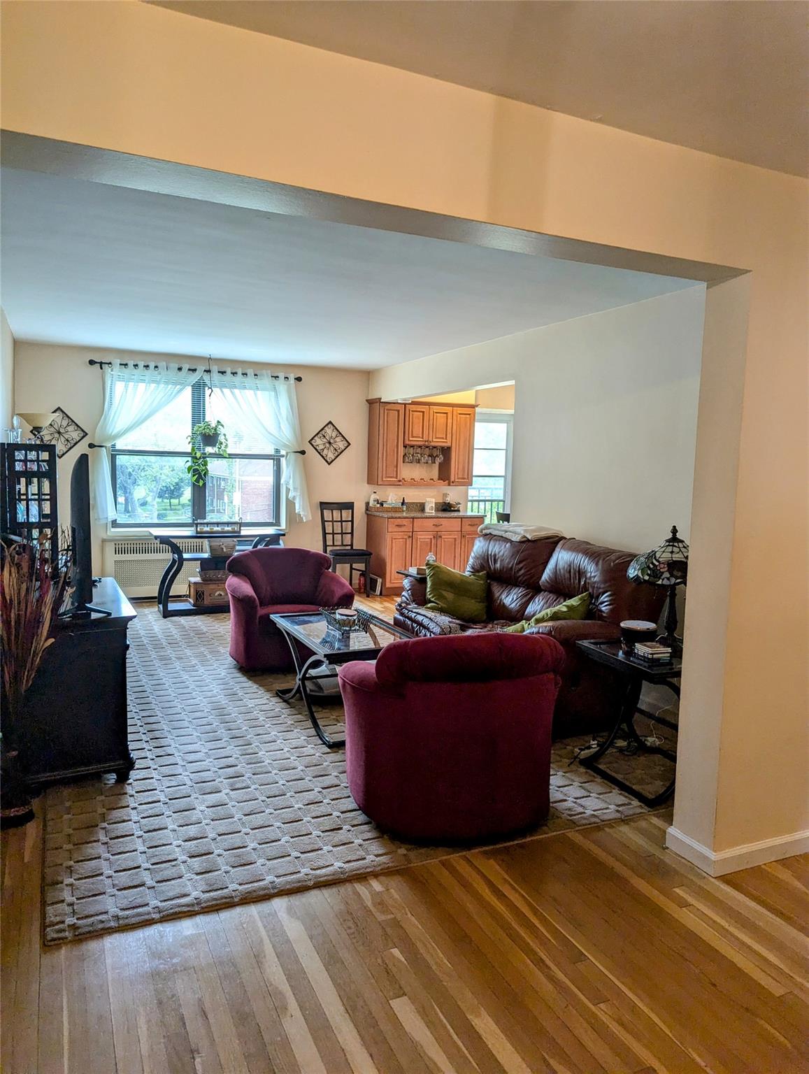 224-24 Union Turnpike #3D, Oakland Gardens, New York image 2