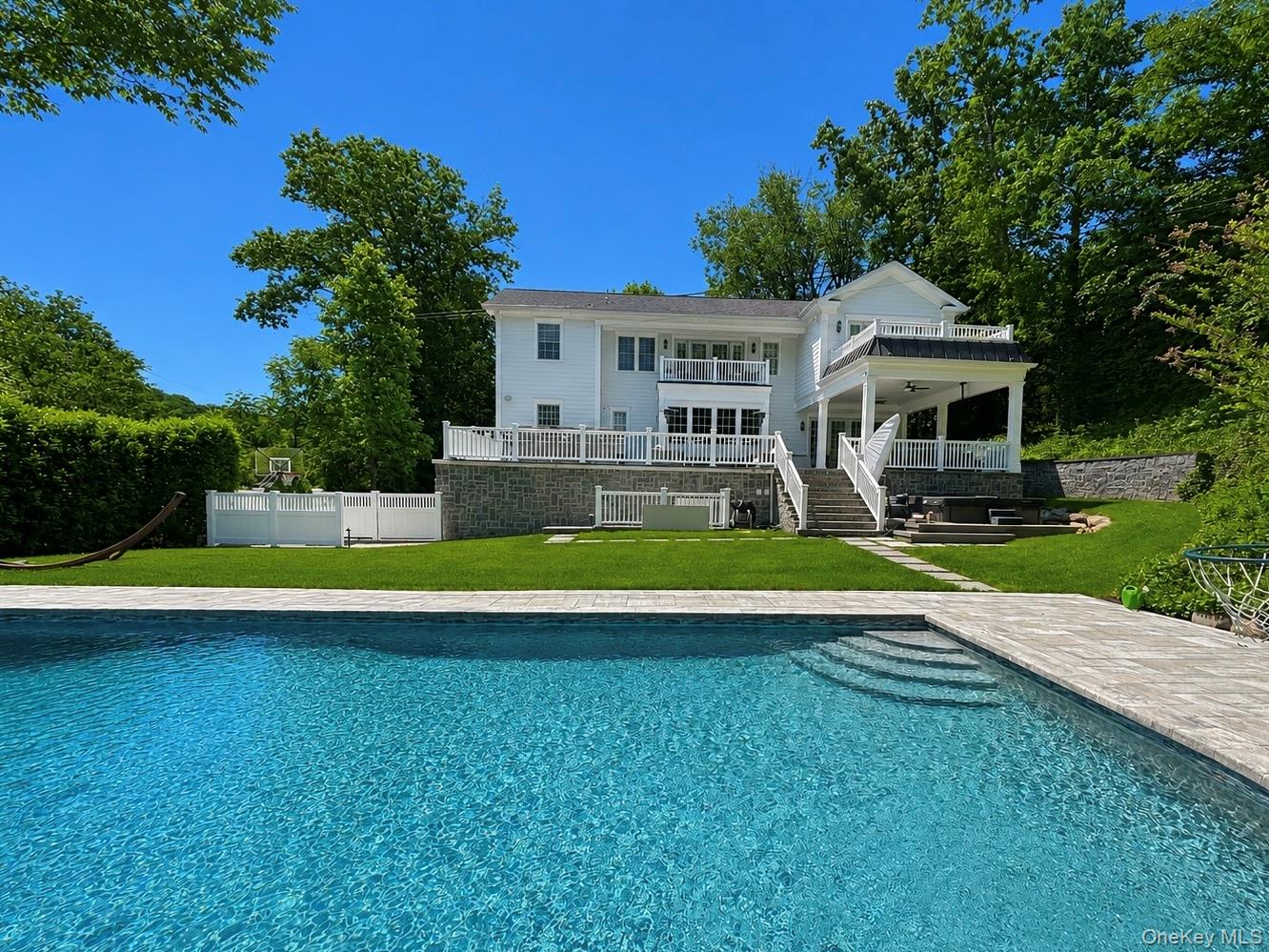 55 Plymouth Road