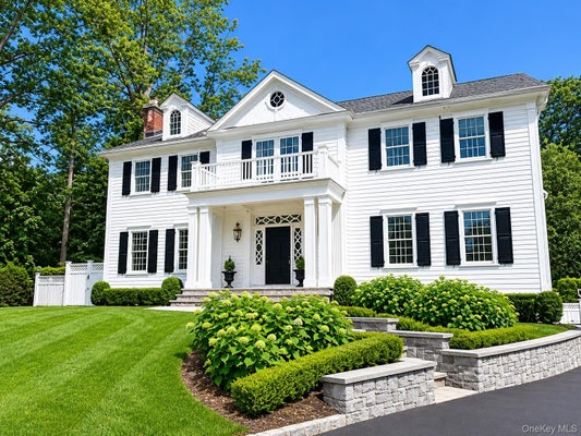 55 PLYMOUTH RD, MANHASSET, NY 11030 - Image f0dc63fdc81afb7643d73b9f25bd1dcf/443597573