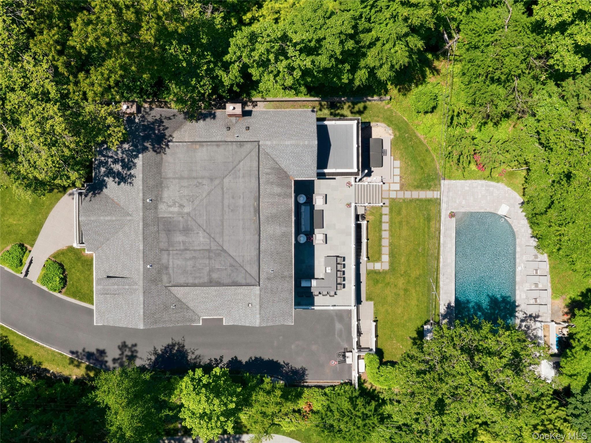 55 Plymouth Road