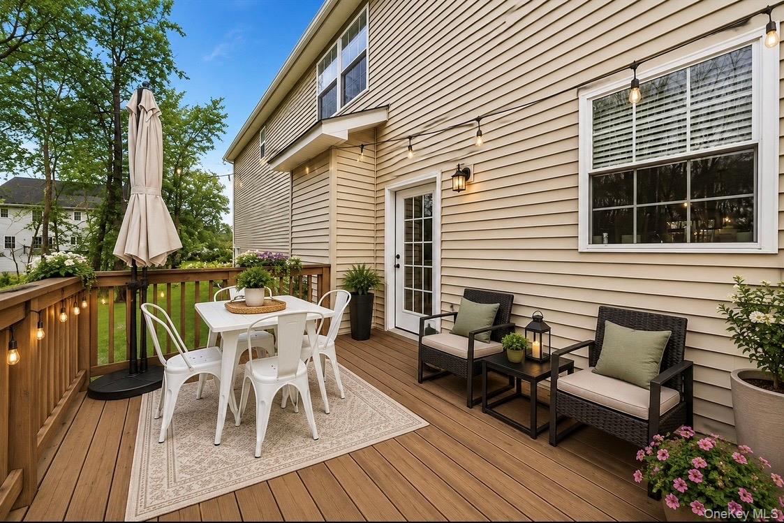 107 Debra Lane