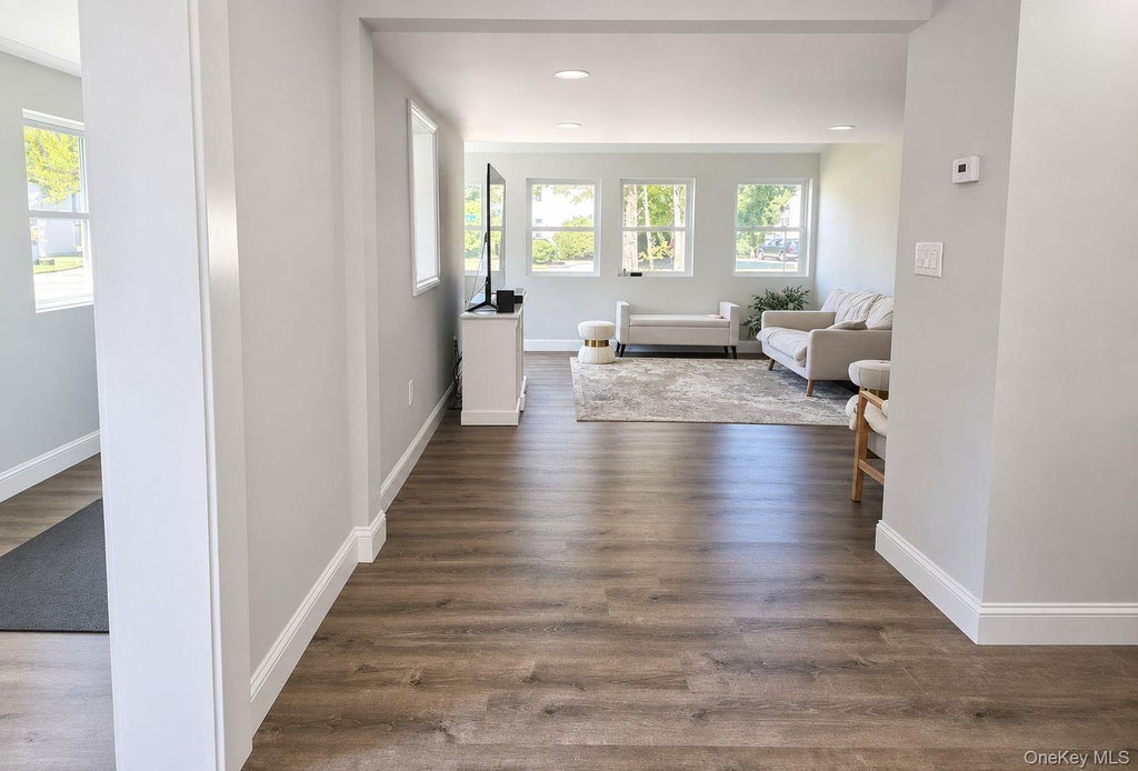 Photo of 165 Cedar Street, Amityville, NY 11701 (MLS # 1028012)