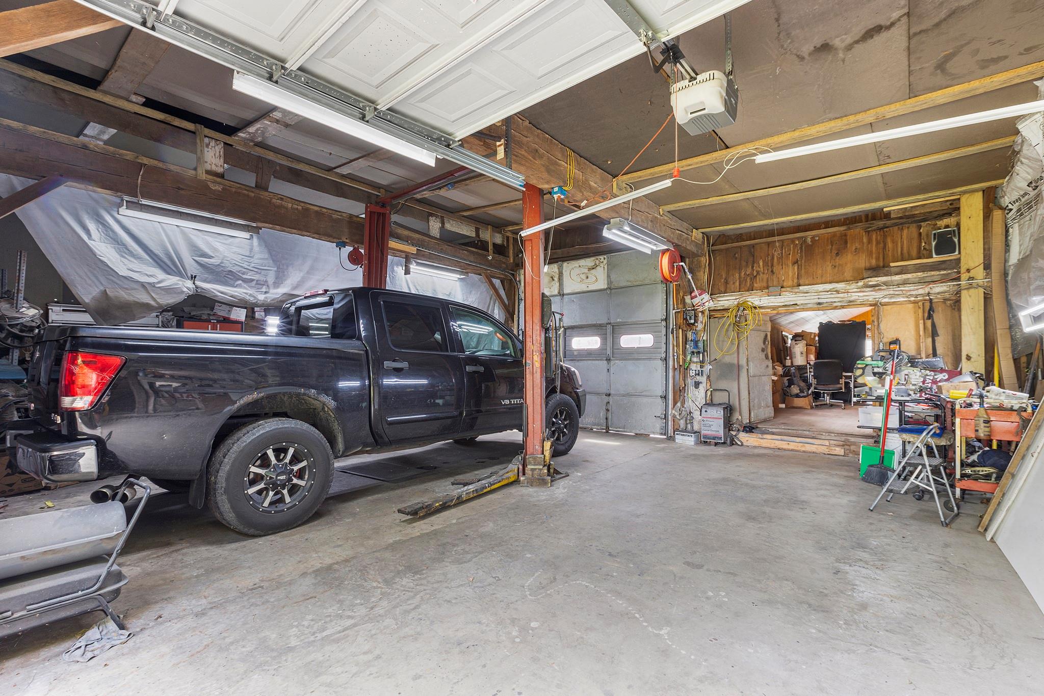 37 S Plank Road, Westtown, New York image 33