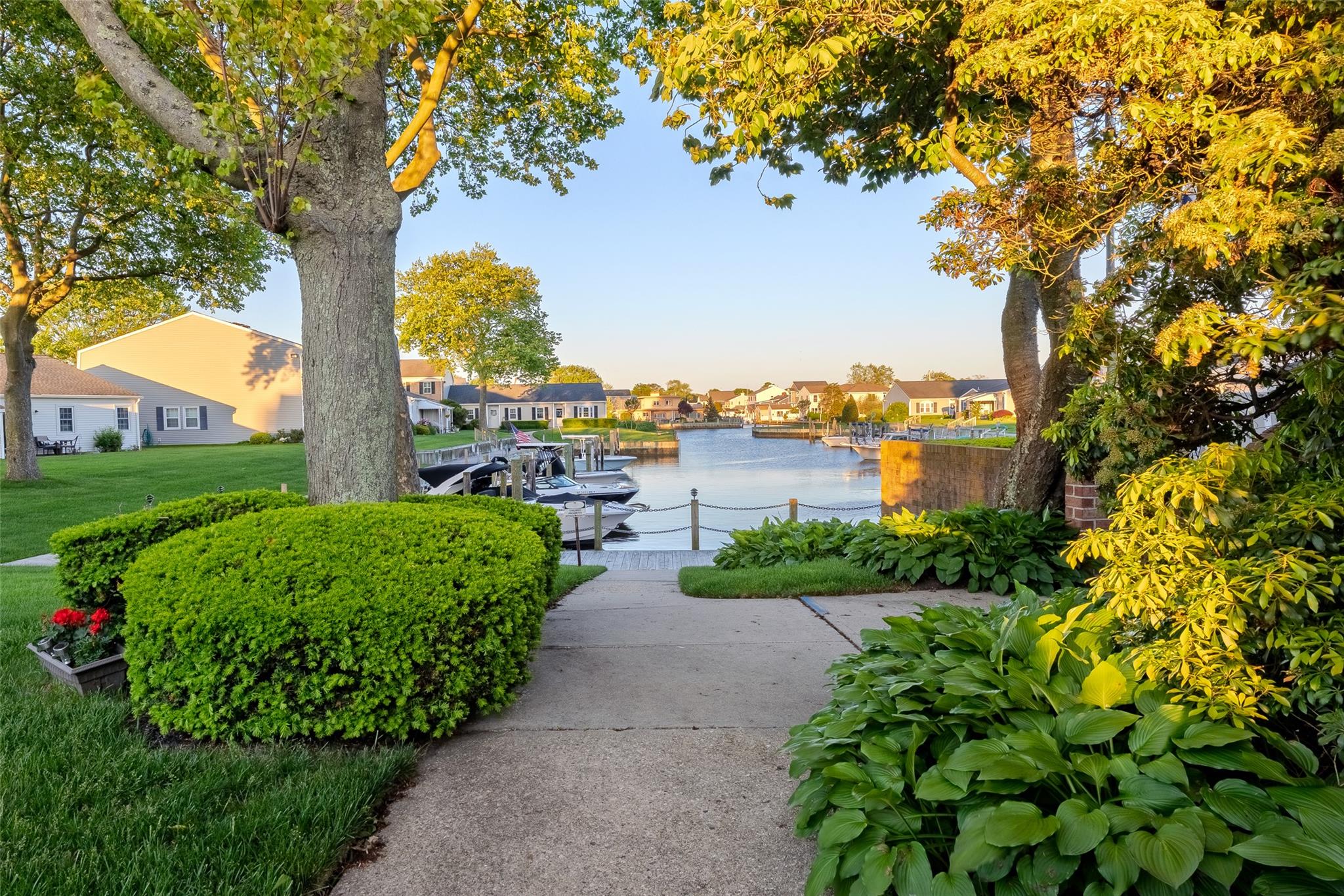 7 Harbor, Amityville, New York image 22