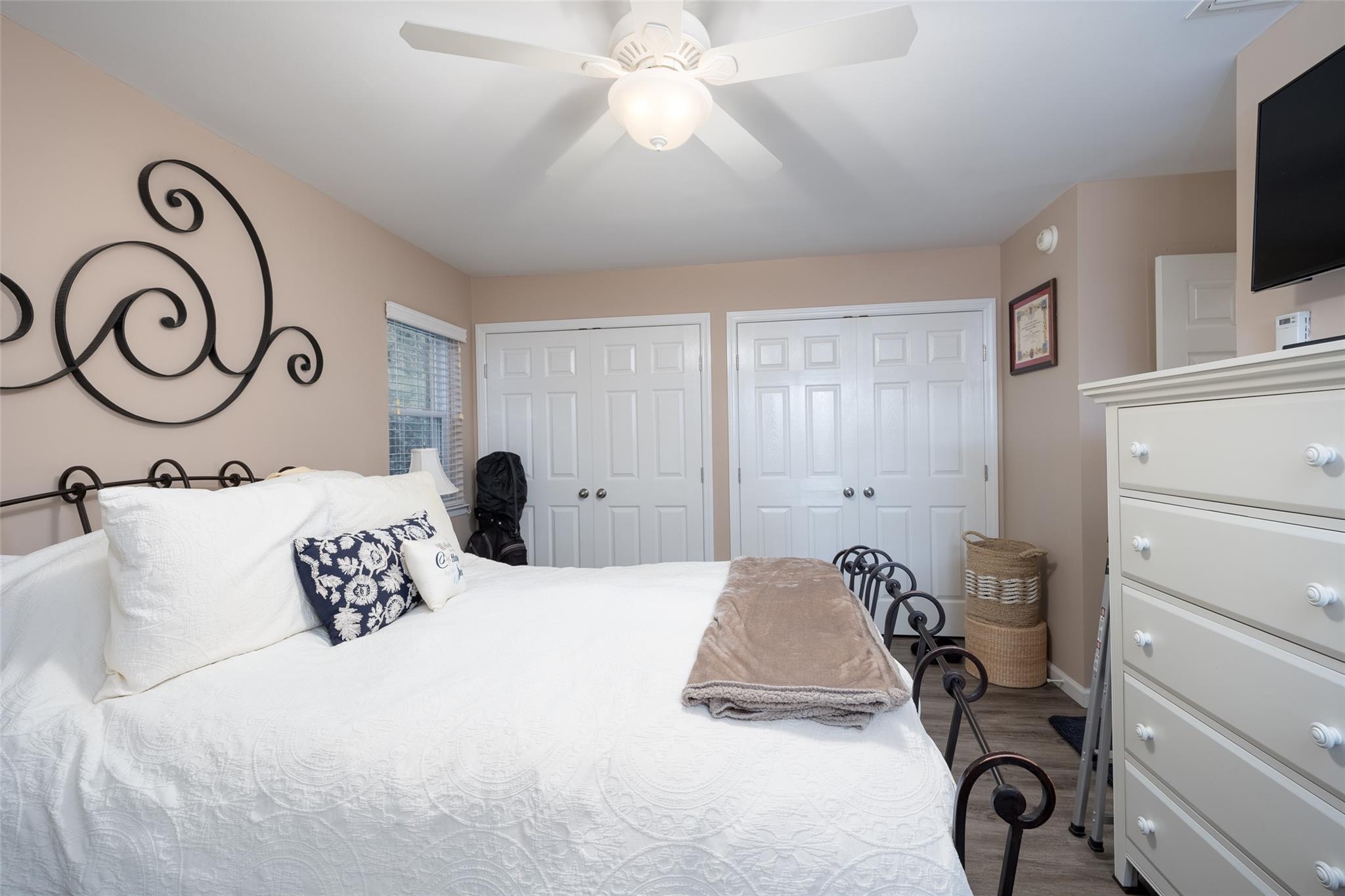 7 Harbor, Amityville, New York image 20