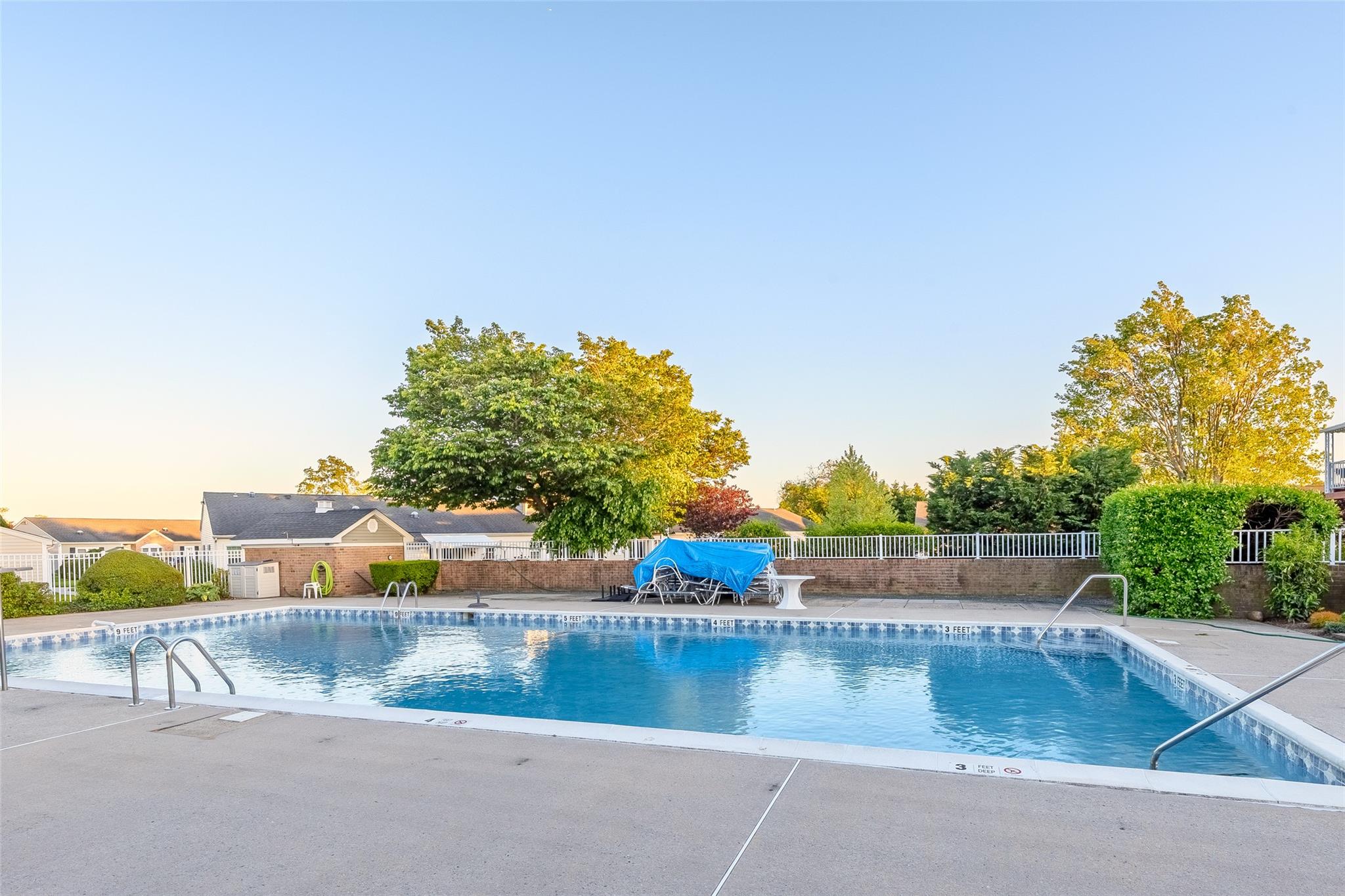 7 Harbor, Amityville, New York image 28