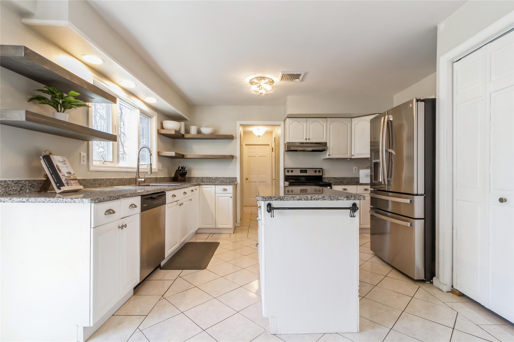 20 Maple Wood Drive, Brewster, New York image 5