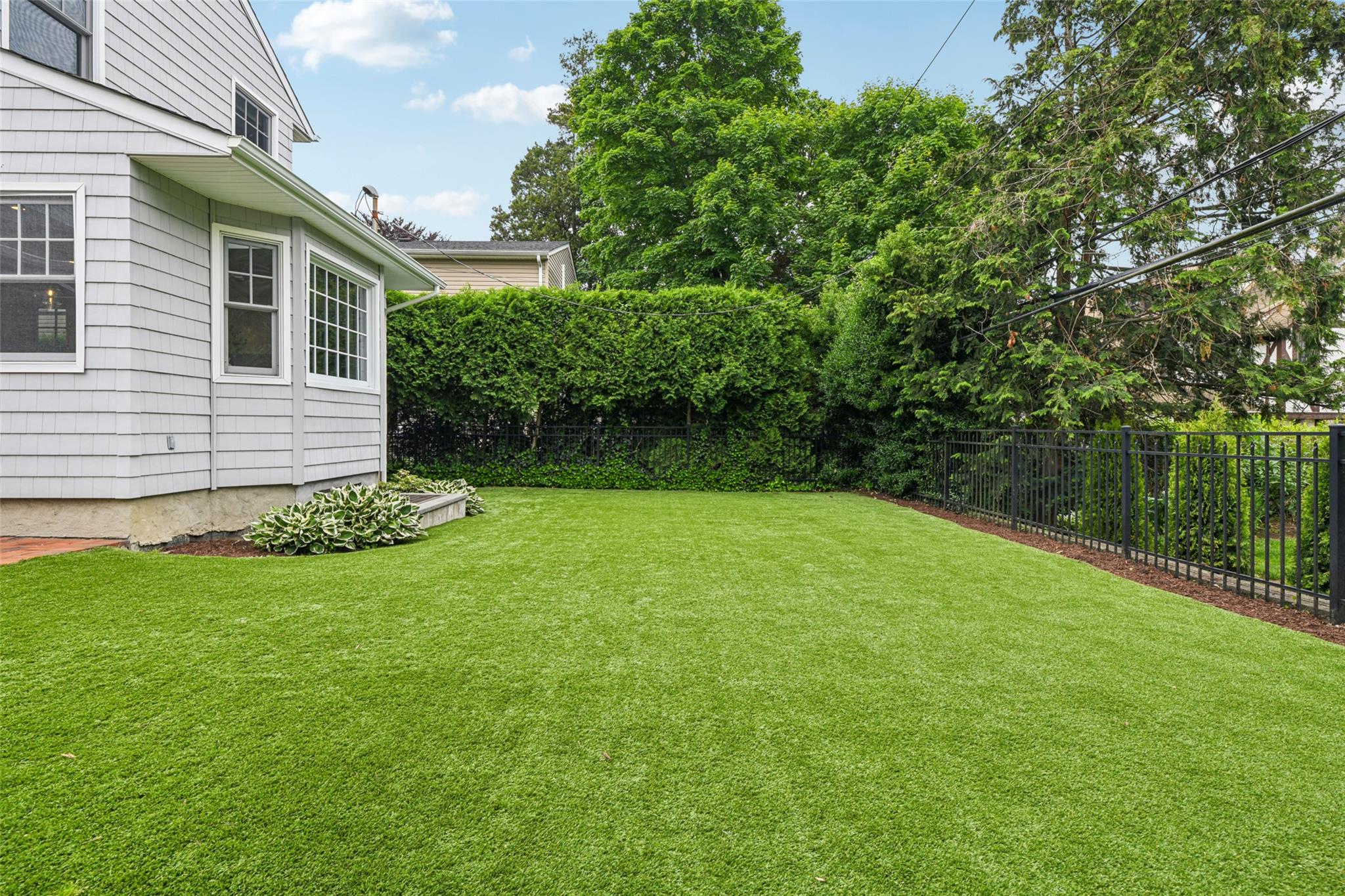 58 Poplar Street, Garden City, New York image 31
