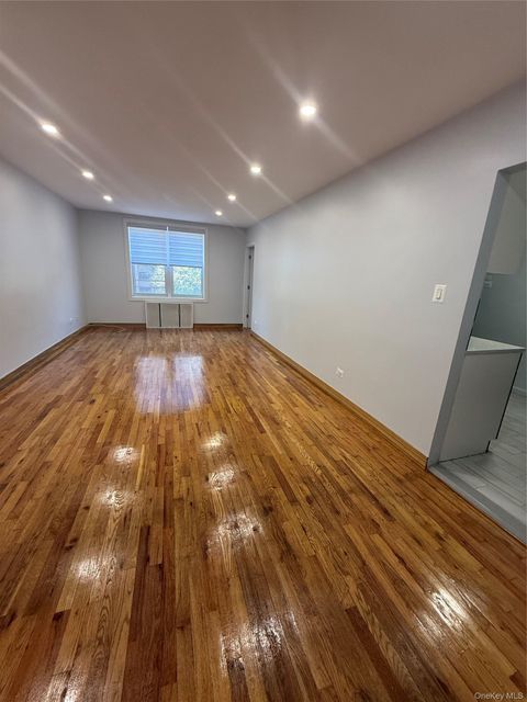 Other For Rent - 62-59 108th Street St #3<br/> Queens County, Forest Hills, NY 11375