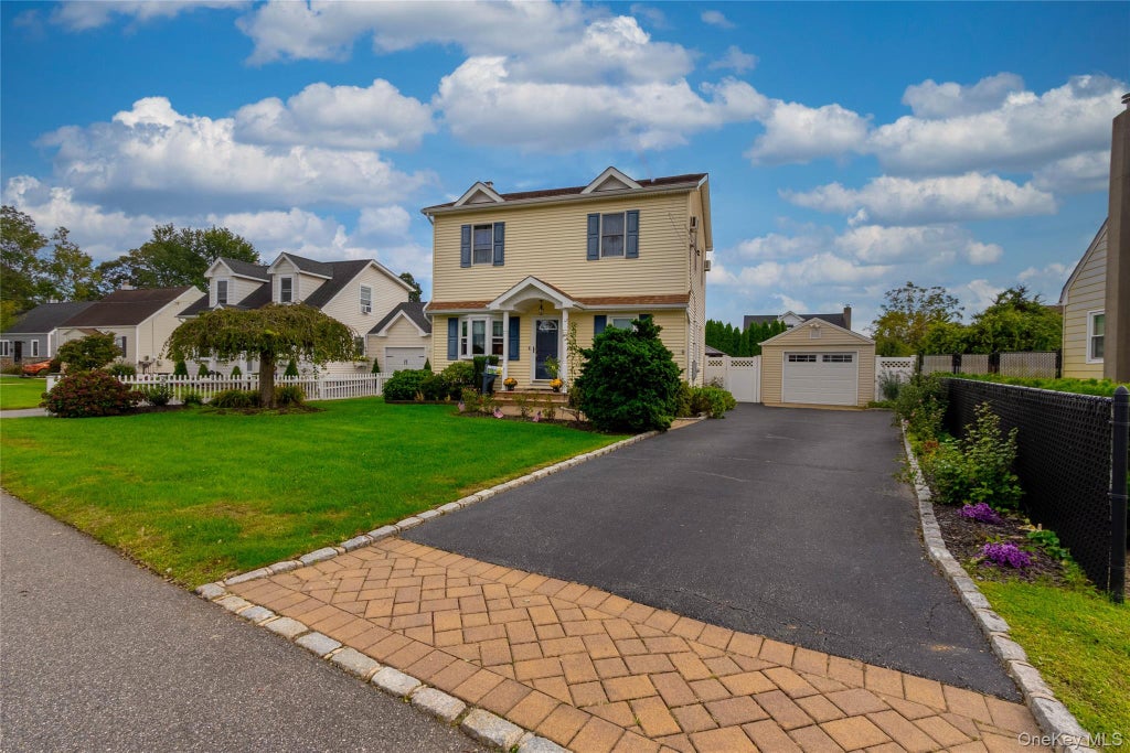 Photo of 50 Peters Lane, North Babylon, NY 11703 (MLS # 1052085)