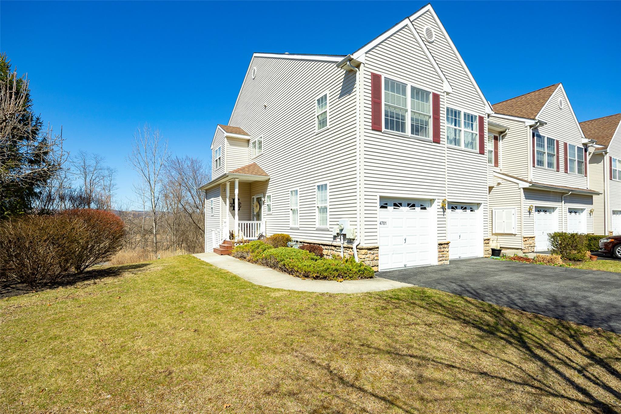 4701 Ridgecrest Drive, Wappingers Falls, New York image 3