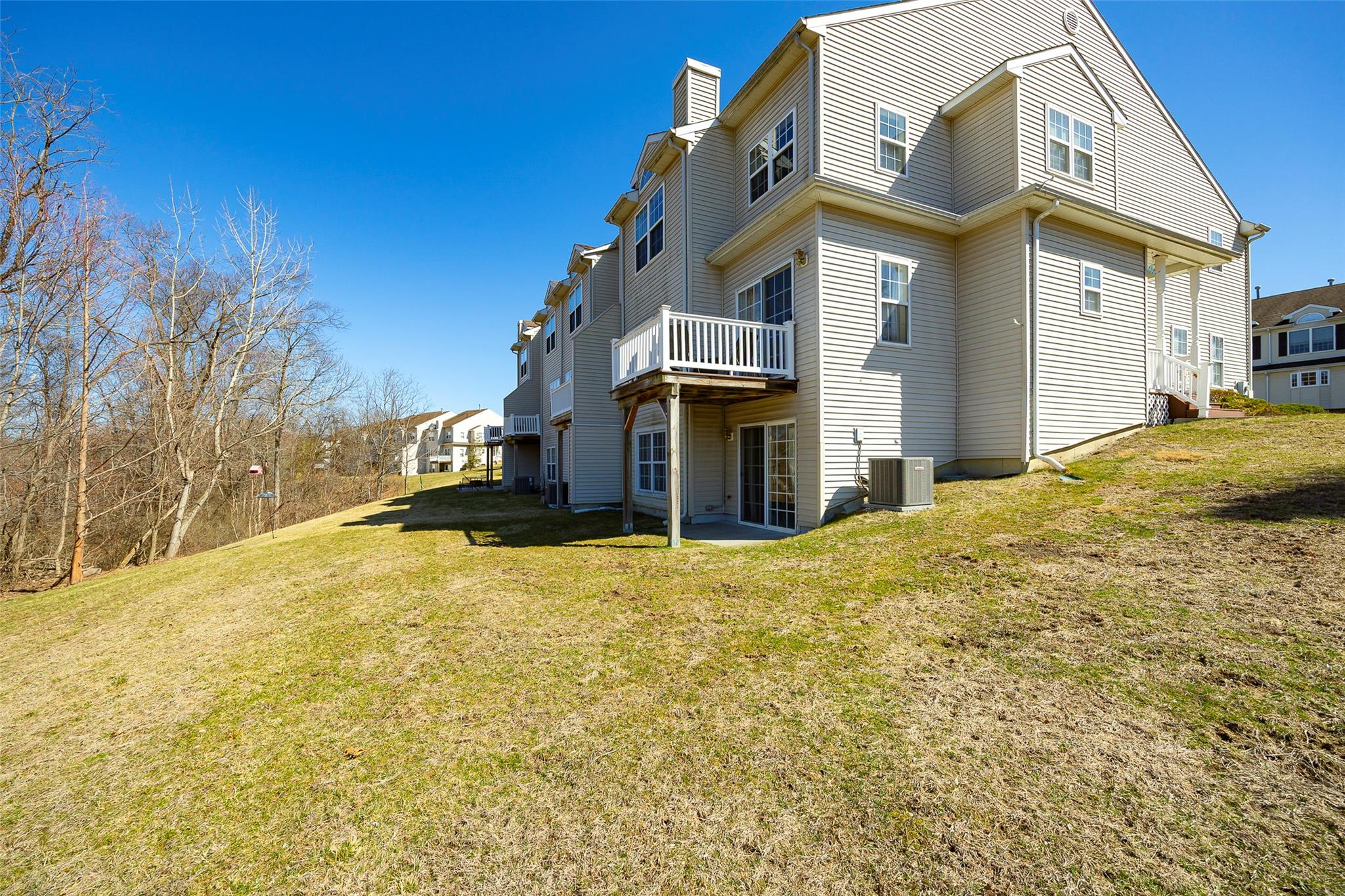 4701 Ridgecrest Drive, Wappingers Falls, New York image 7