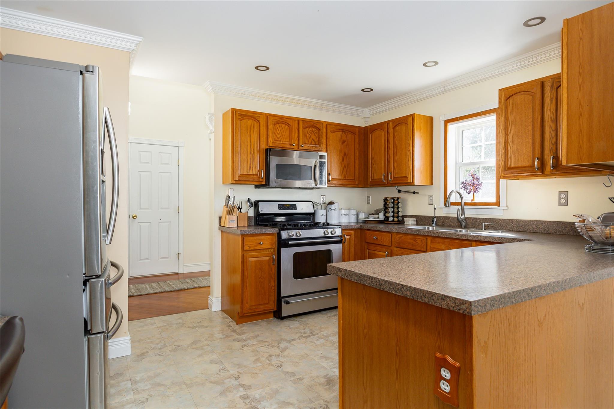 4701 Ridgecrest Drive, Wappingers Falls, New York image 9