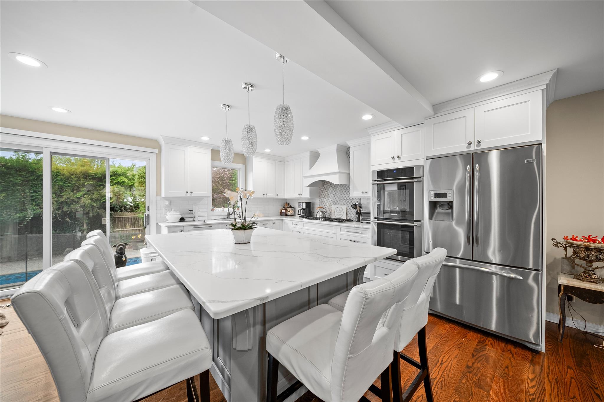 1346 Milanna Lane, Wantagh, New York image 4