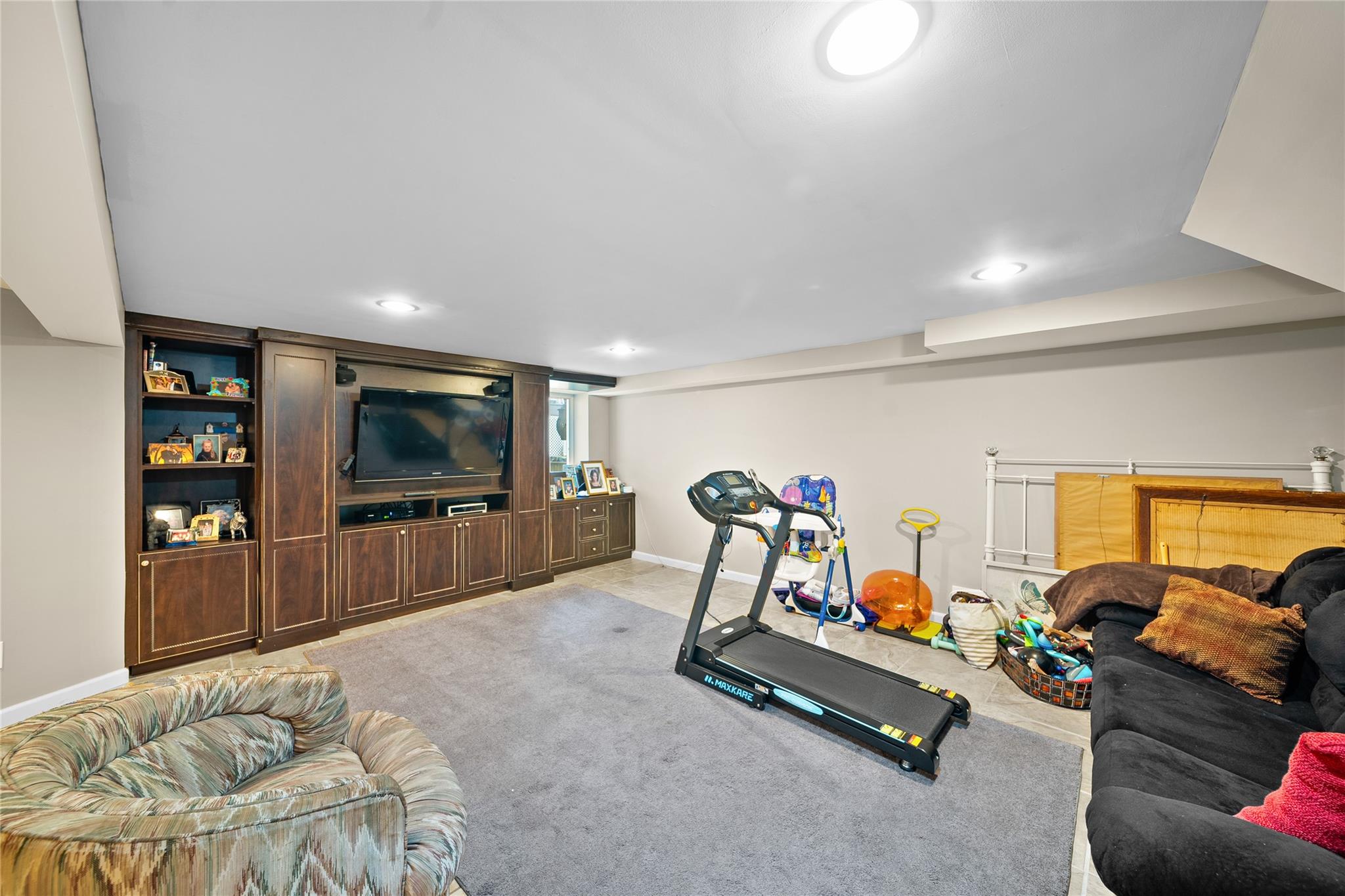 1346 Milanna Lane, Wantagh, New York image 16