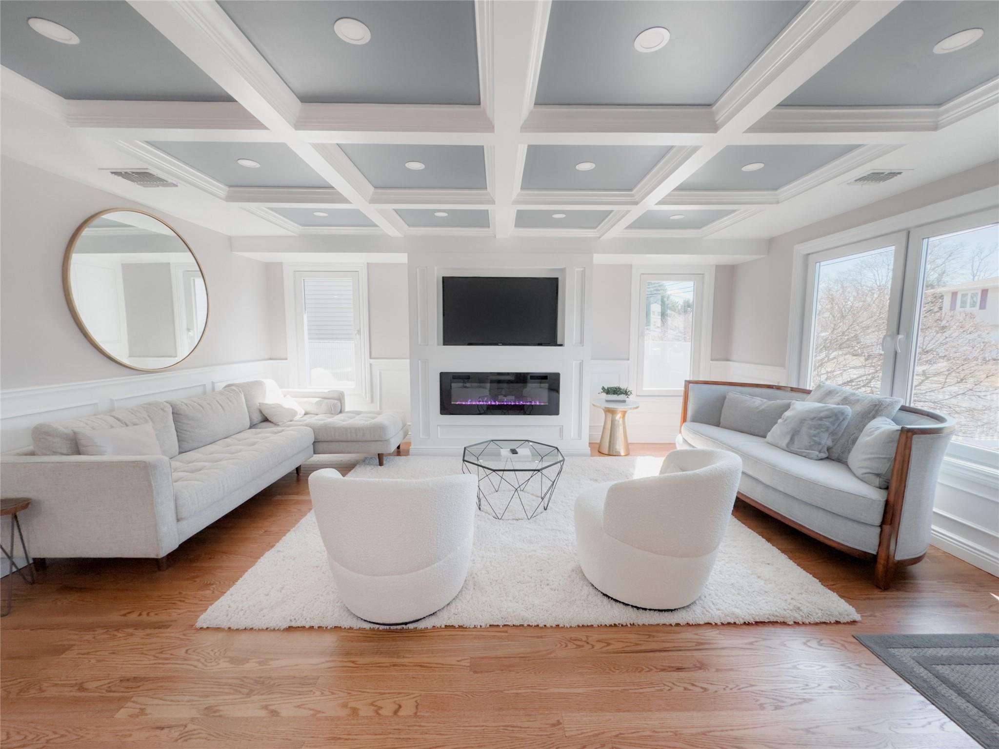 214 Oak Neck Road, West Islip, New York image 17