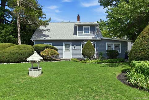 Homes For Sale - 635 Whittier Street<br/> Westbury, NY 11590