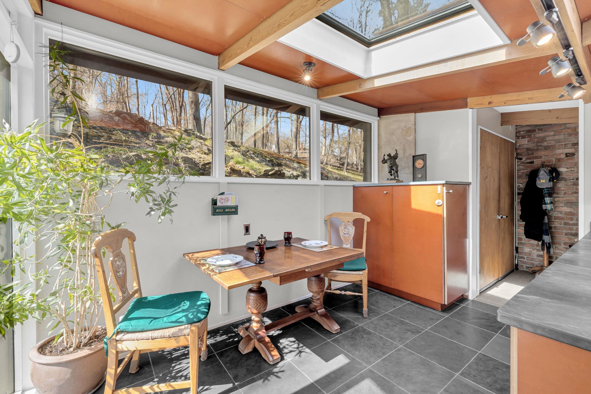 83 Inningwood Road, Millwood, New York image 15