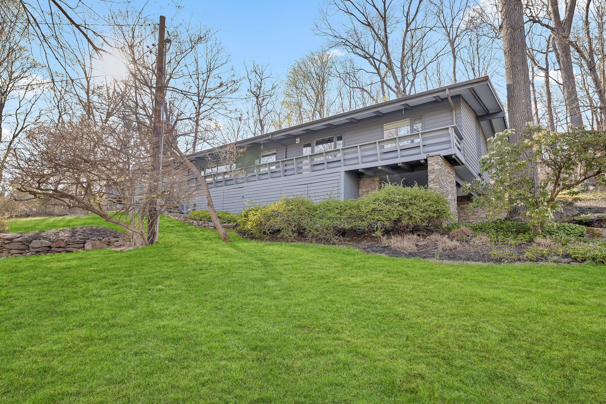 83 Inningwood Road, Millwood, New York image 46