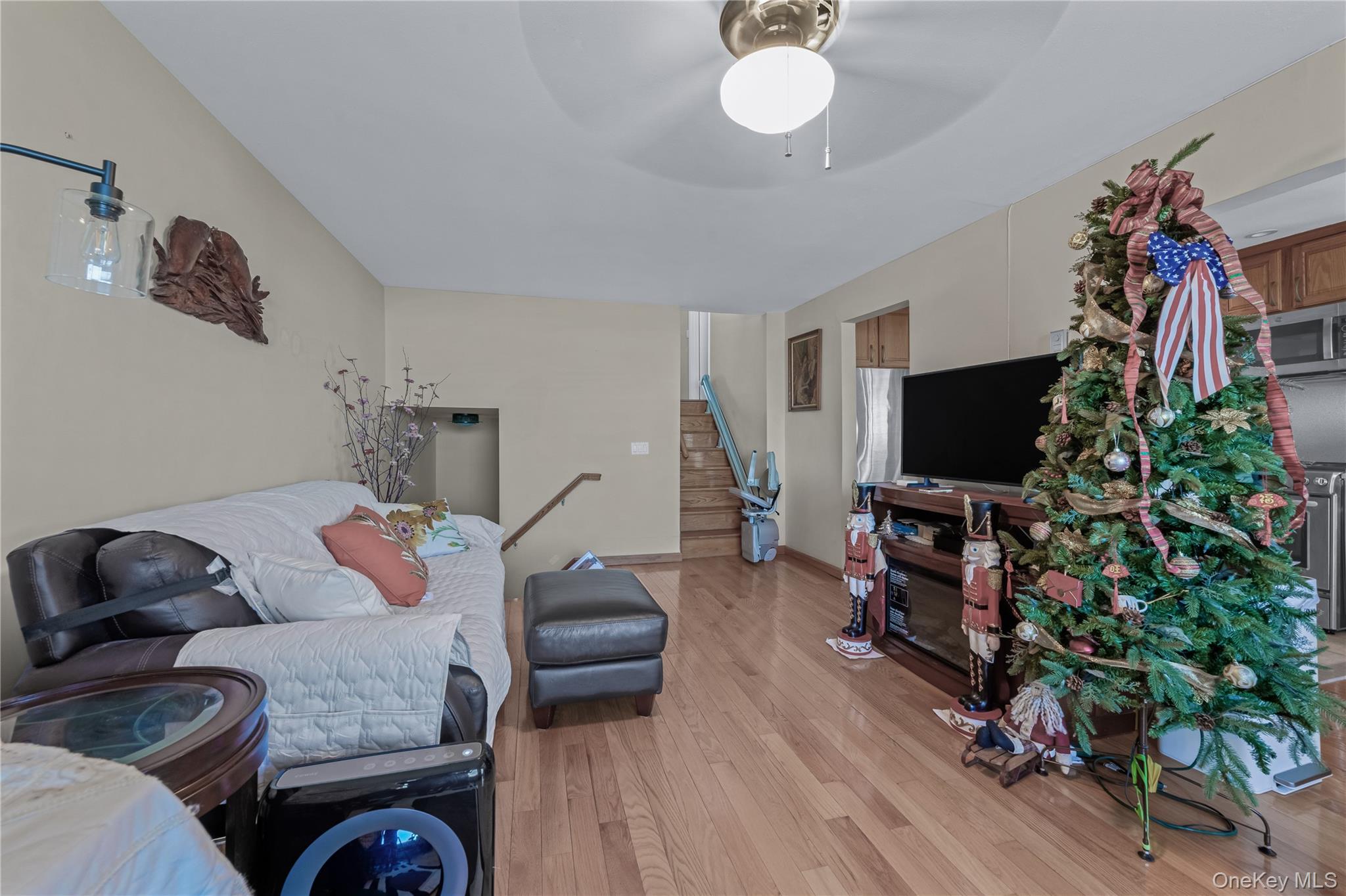 15405 Riverside Drive 12B