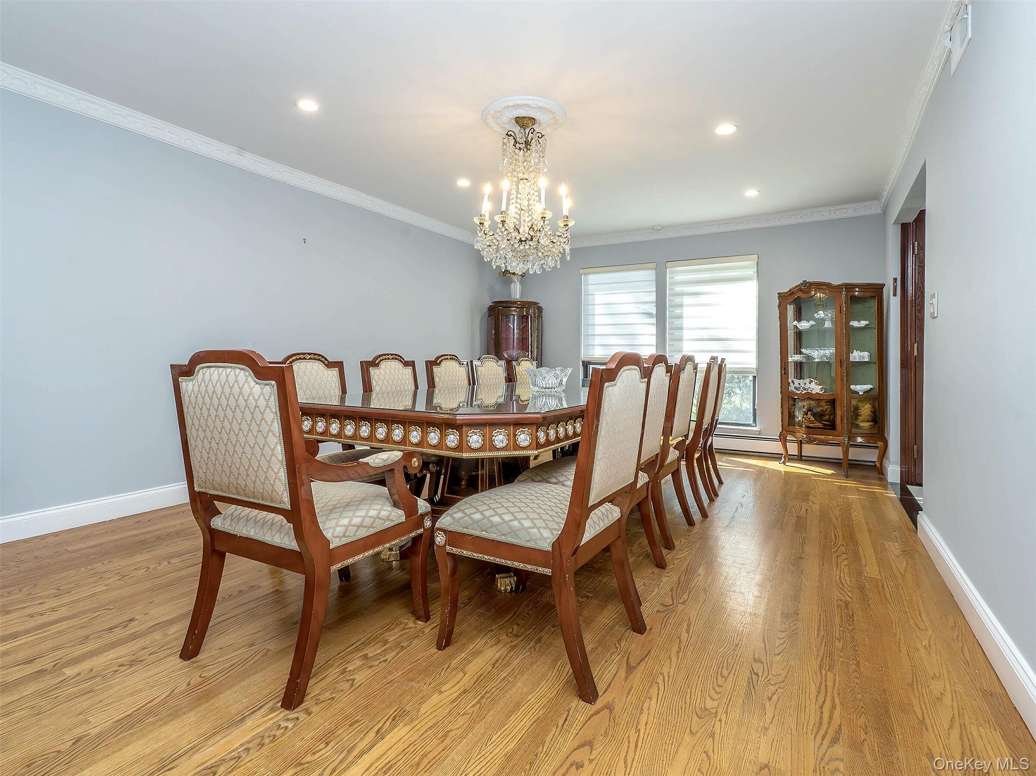 32 Carriage Road