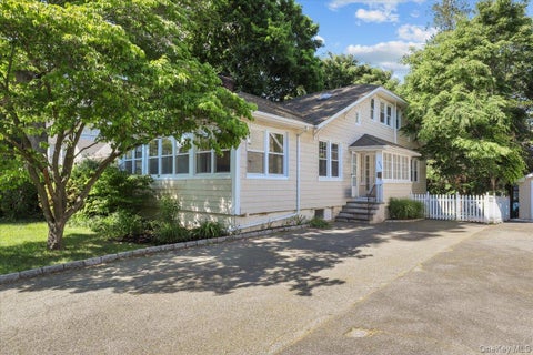 Homes For Rent - 625 Lorraine Street<br/> Mamaroneck, NY 10543