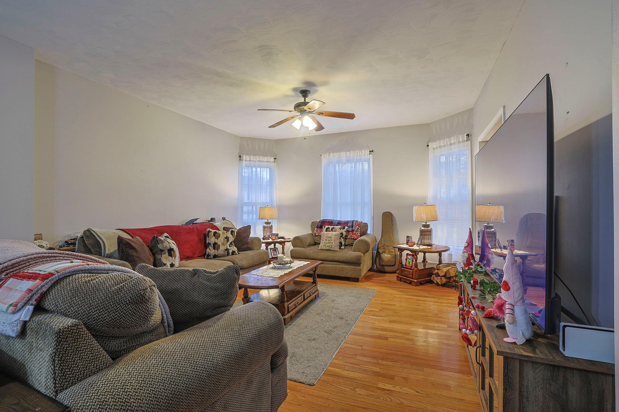 13 Wallkill Avenue, Middletown, New York image 9