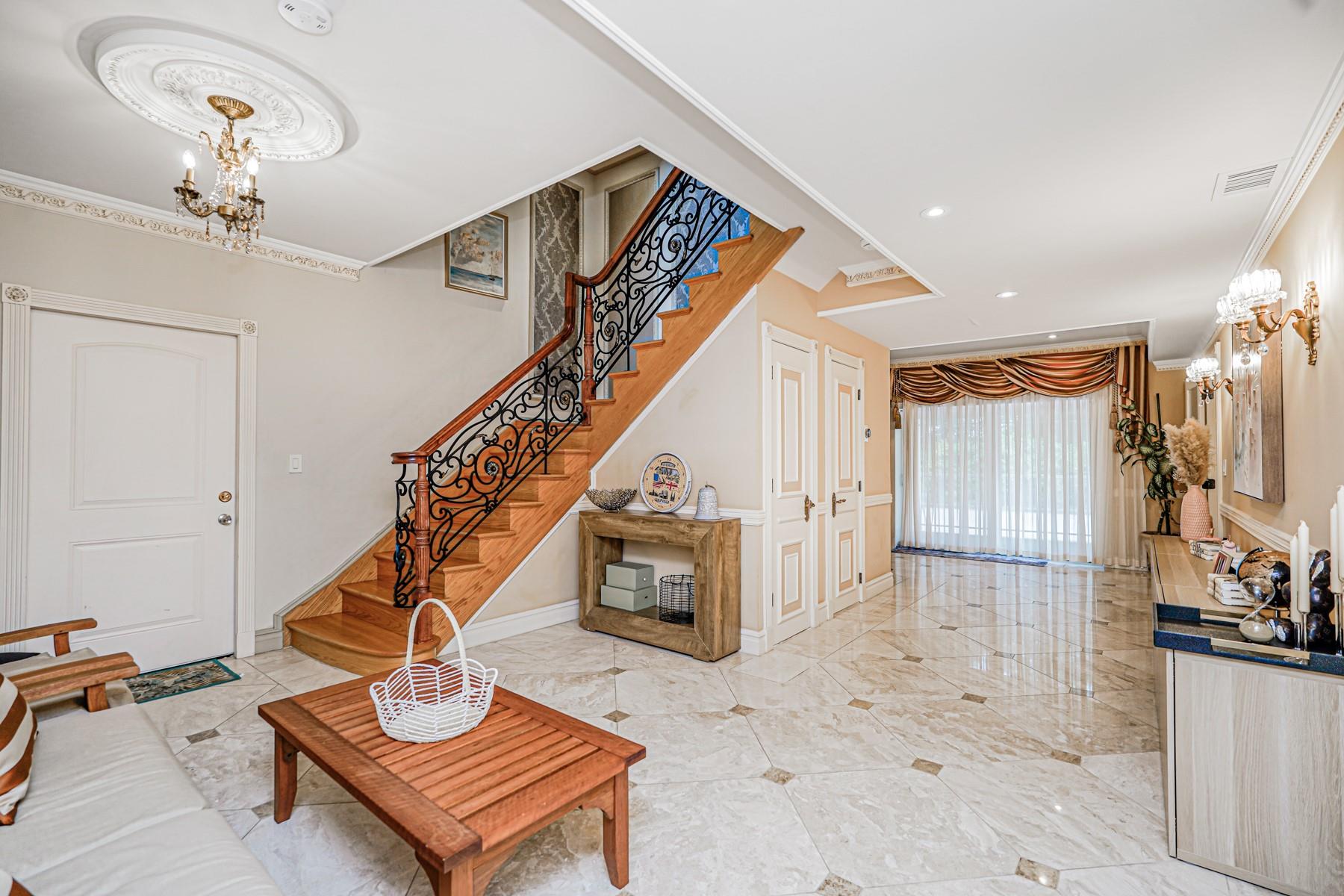 Staten Island, New York 10304, United States, 4 Bedrooms Bedrooms, ,4 BathroomsBathrooms,Residential,Active,154793