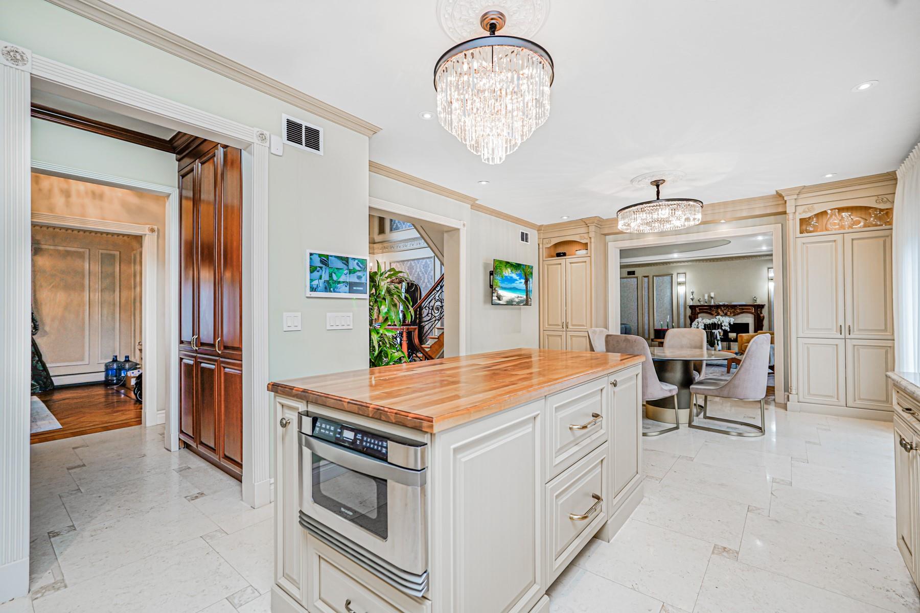 Staten Island, New York 10304, United States, 4 Bedrooms Bedrooms, ,4 BathroomsBathrooms,Residential,Active,154793