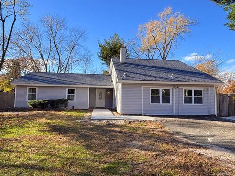 Photo of 22 Harford Drive, Coram, NY 11727 (MLS # 931560)