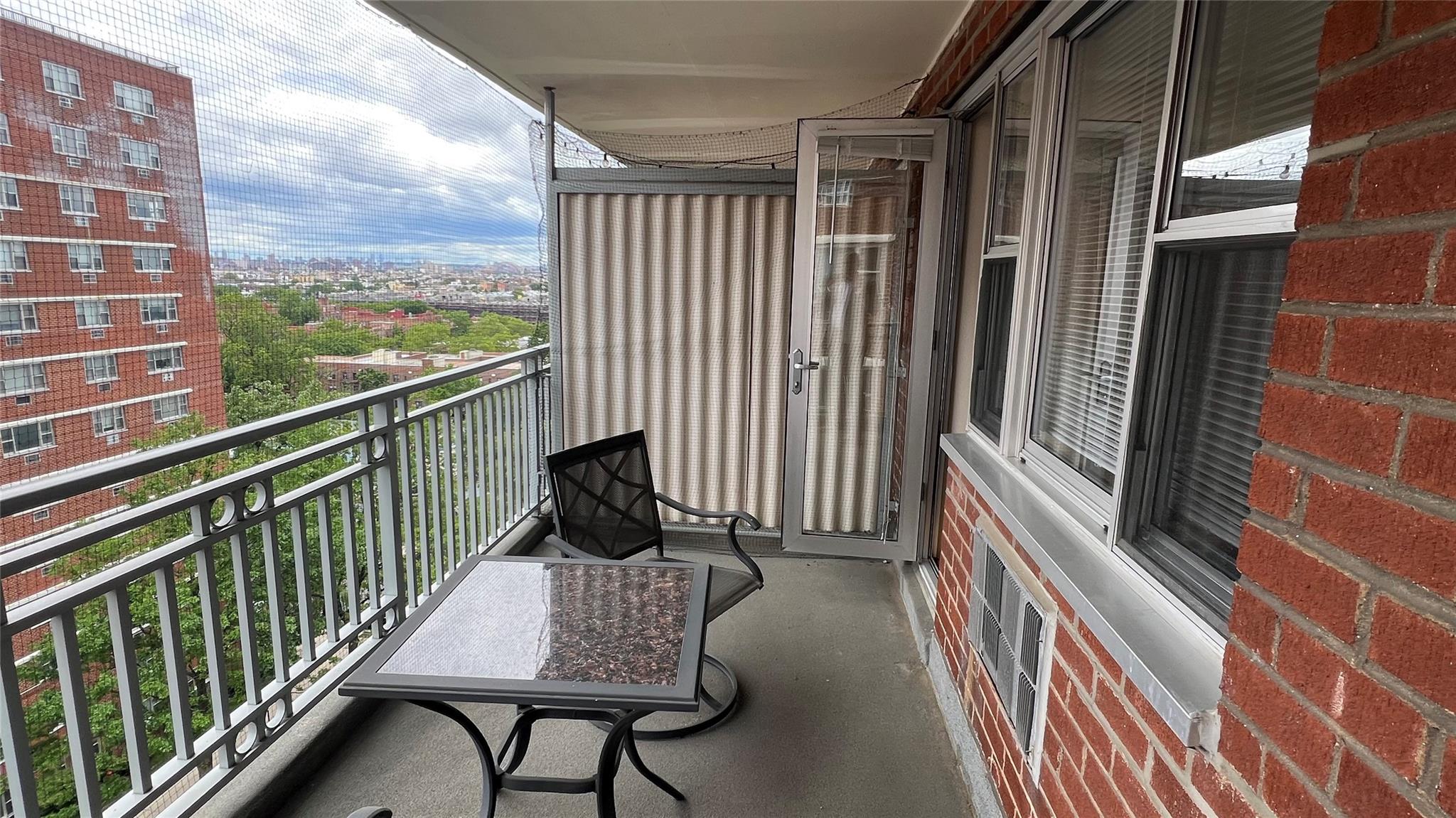 52-40 39 Drive 9J