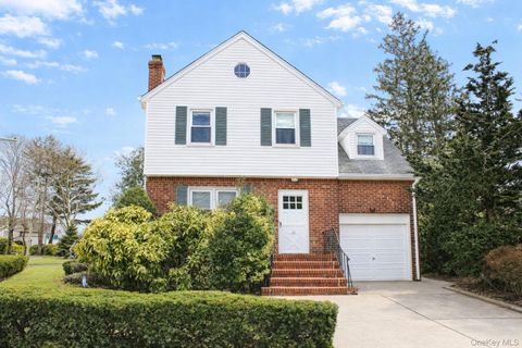 22 Hathaway Drive, Garden City, NY 11530 - MLS#: 944698