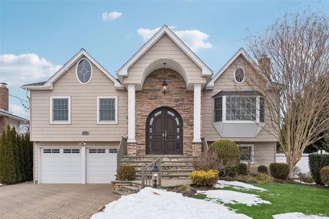 1827 Glenn Lane Merrick NY 11566