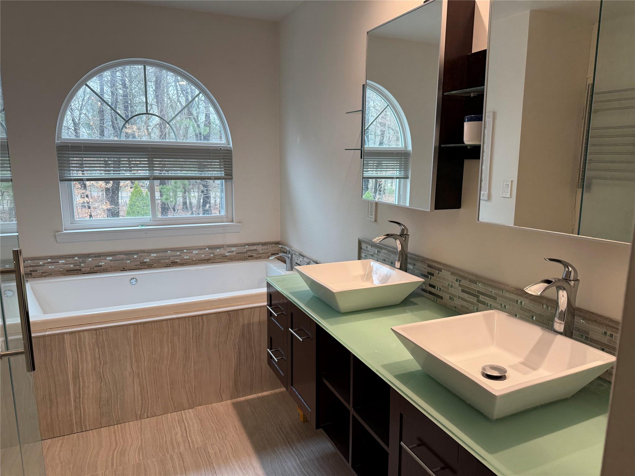 18 Blueberry Ridge Drive, Holtsville, New York image 19