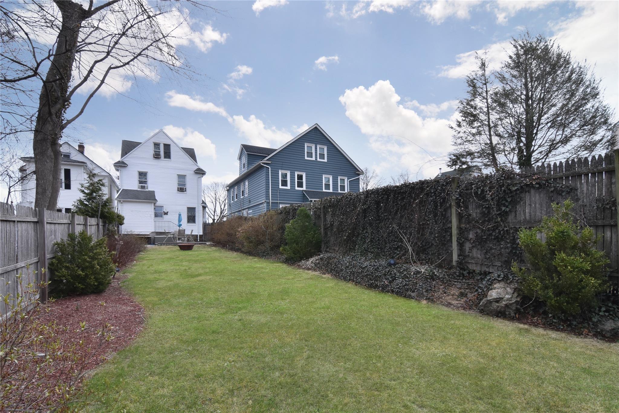 7 Parkland Avenue, Larchmont, New York image 21