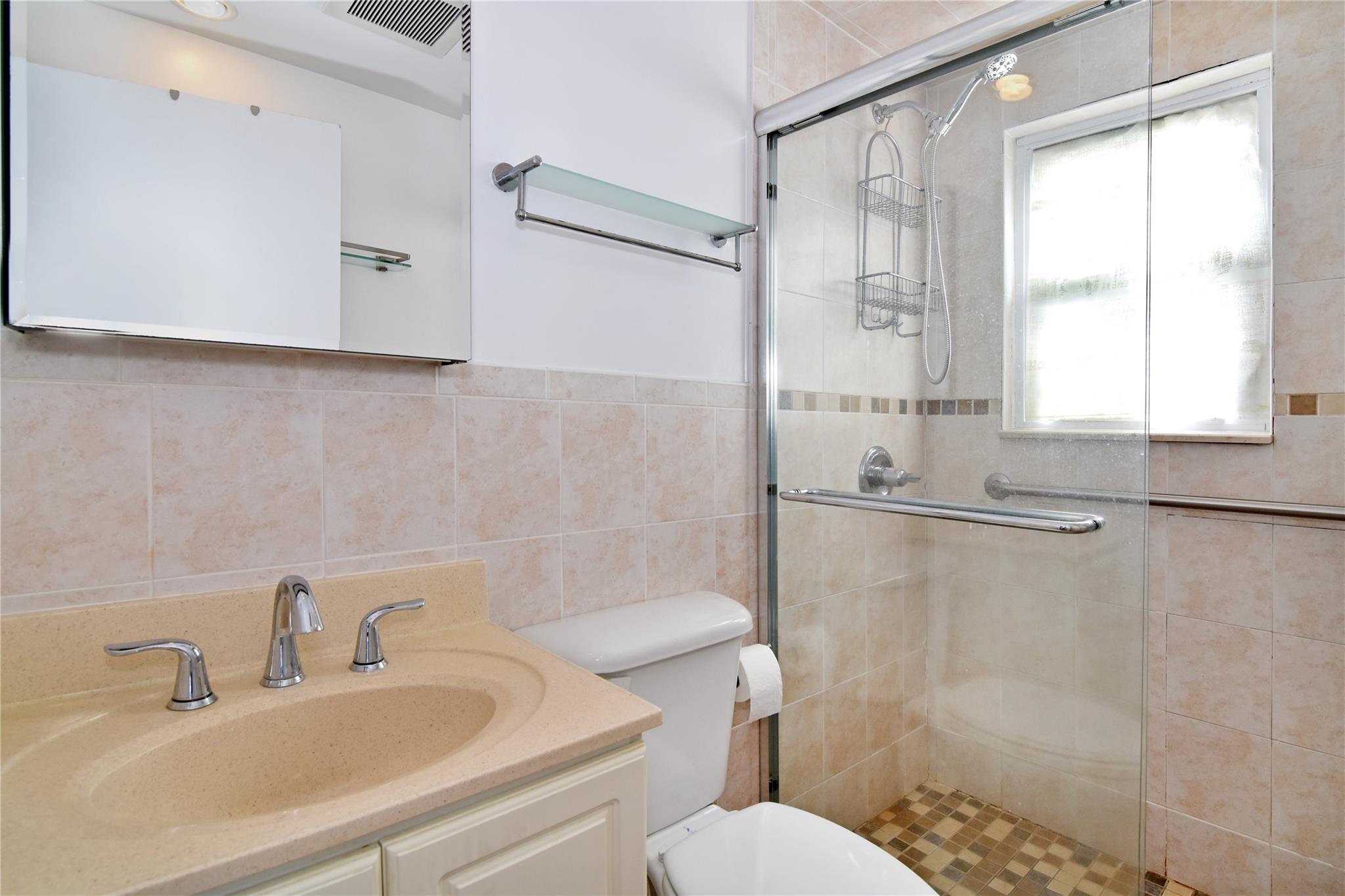 7 Parkland Avenue, Larchmont, New York image 13
