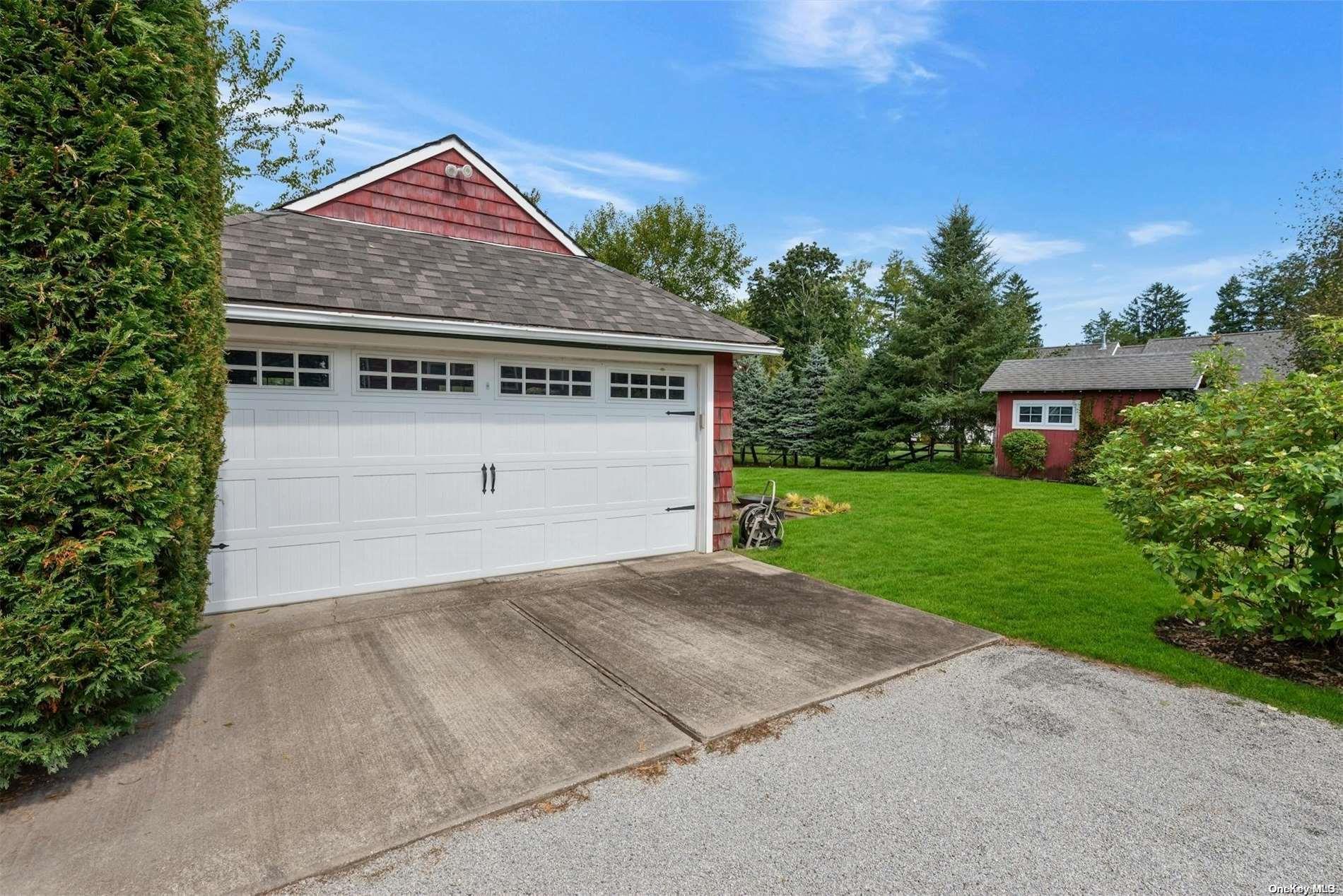 15405 Main Road, Mattituck, New York image 25