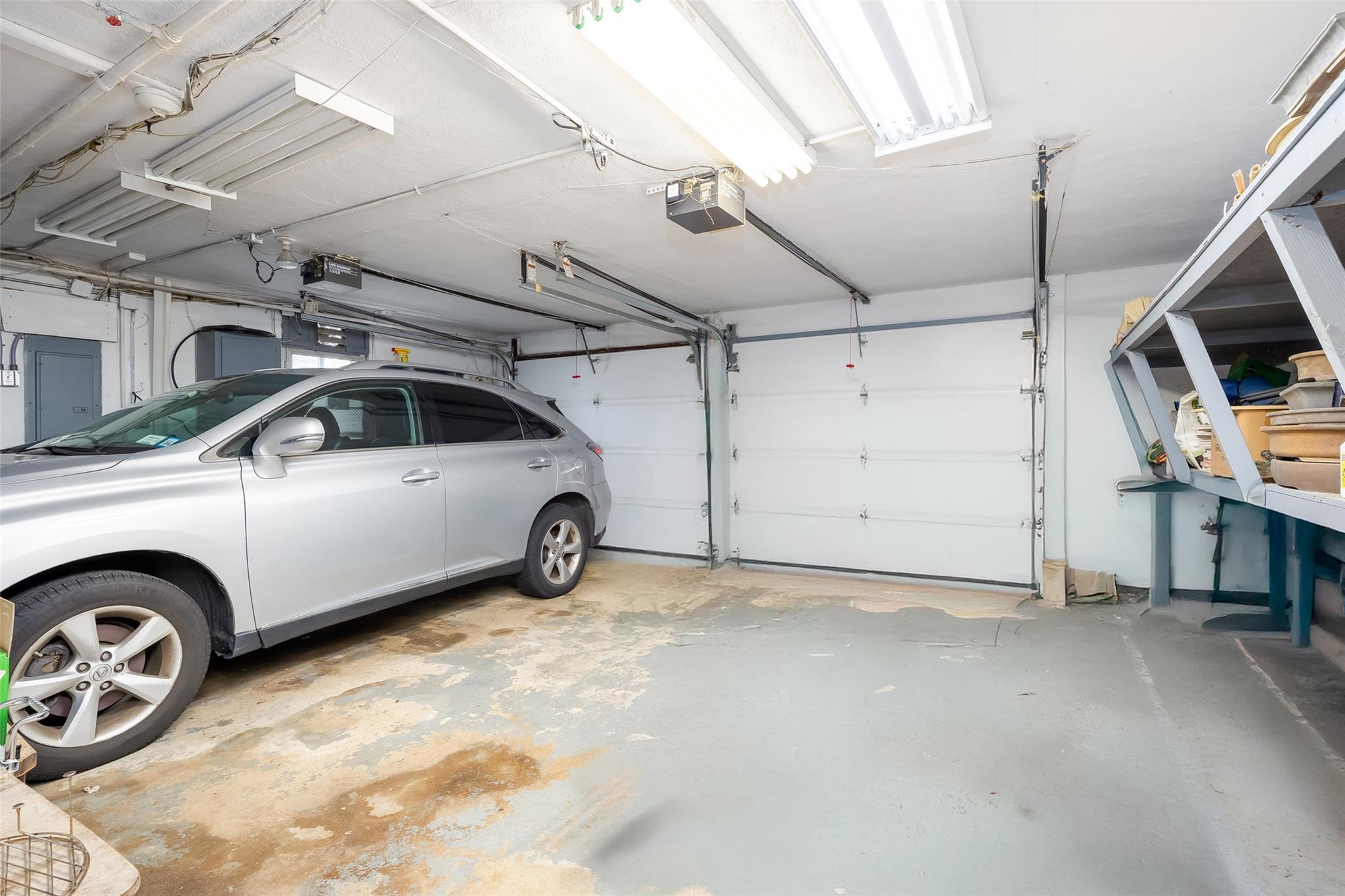 100 Marlborough Court, Rockville Centre, New York image 35