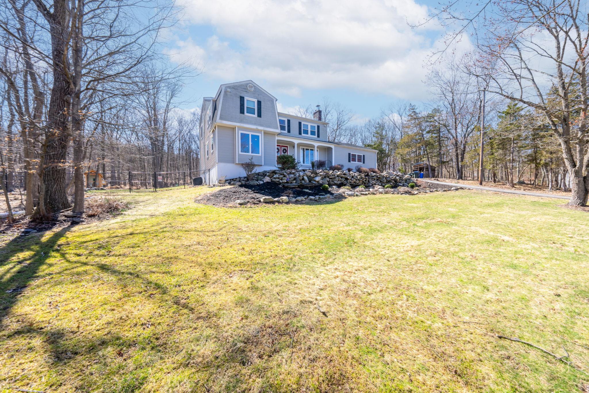 138 Dug Road