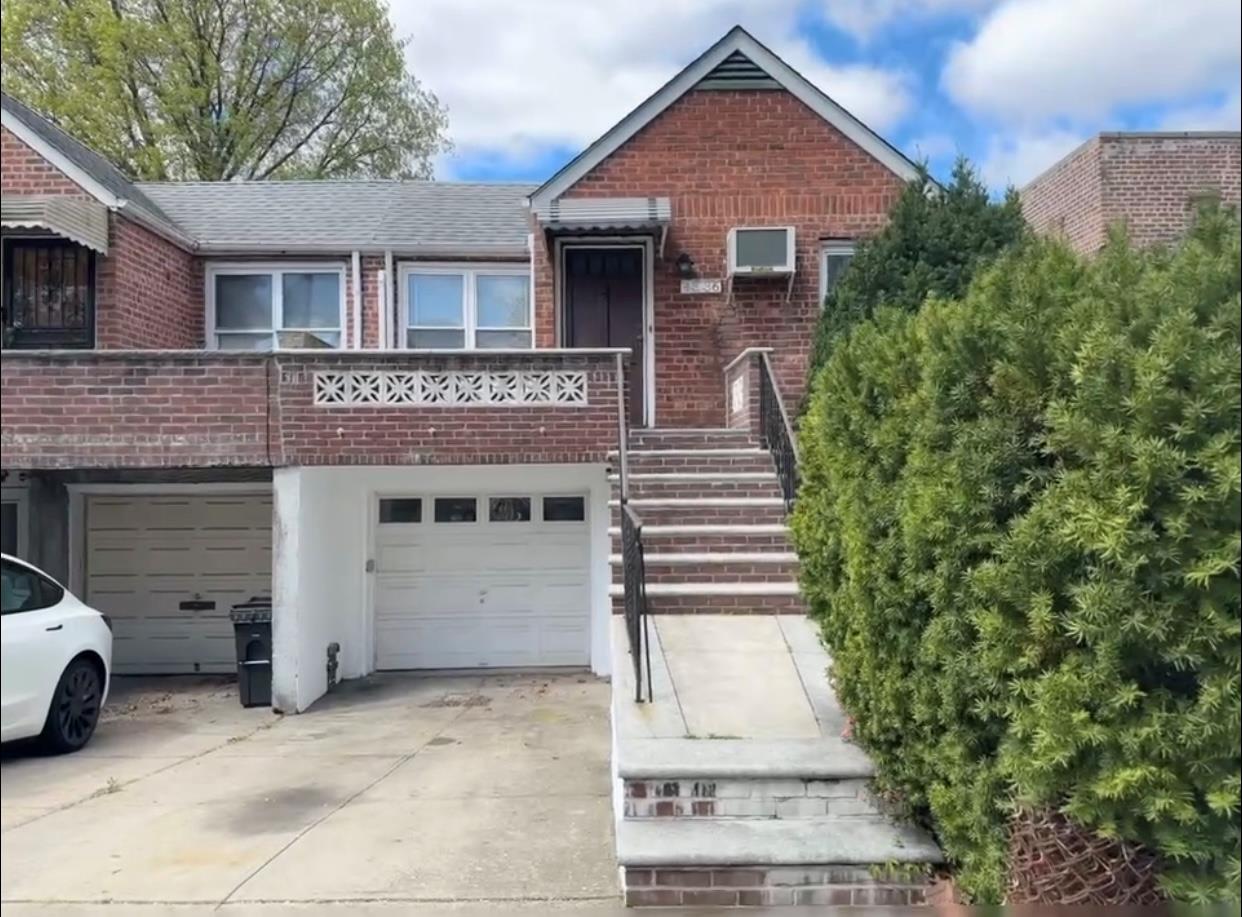 Property for Sale at 194th Street, Flushing, Queens, NY - Bedrooms: 4 
Bathrooms: 2  - $1,098,000