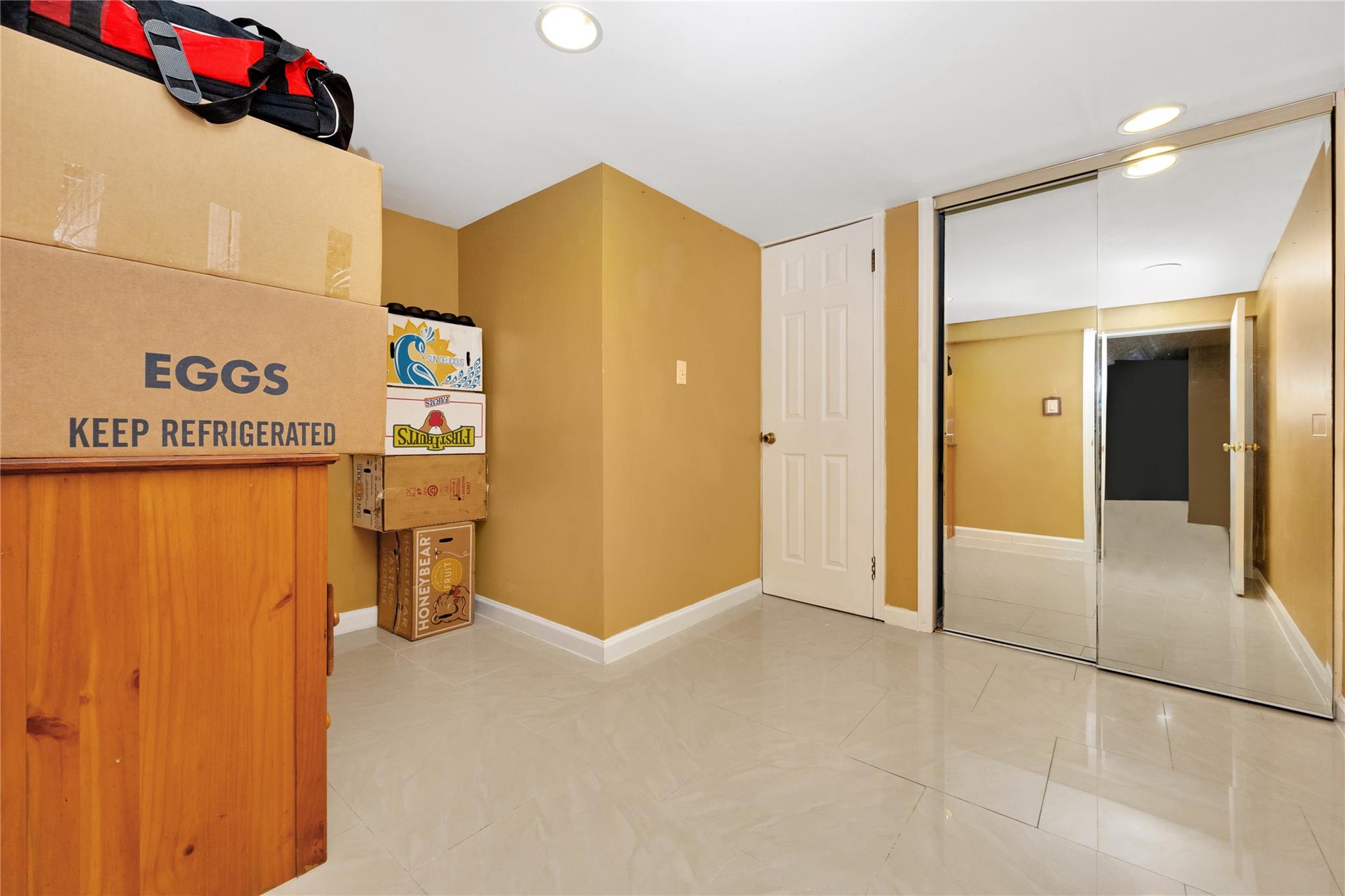 186-31 Radnor Road, Jamaica Estates, New York image 39