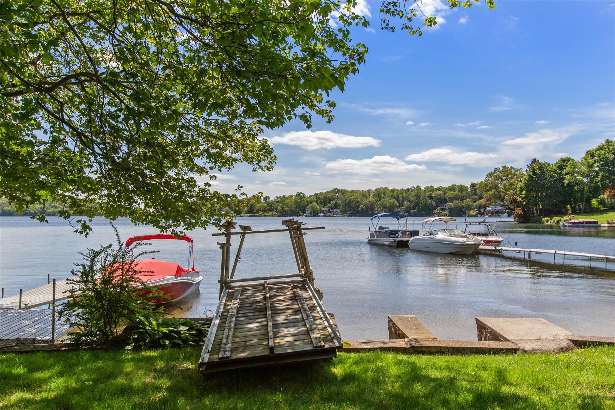 500 North Lake Boulevard, Mahopac, New York image 13
