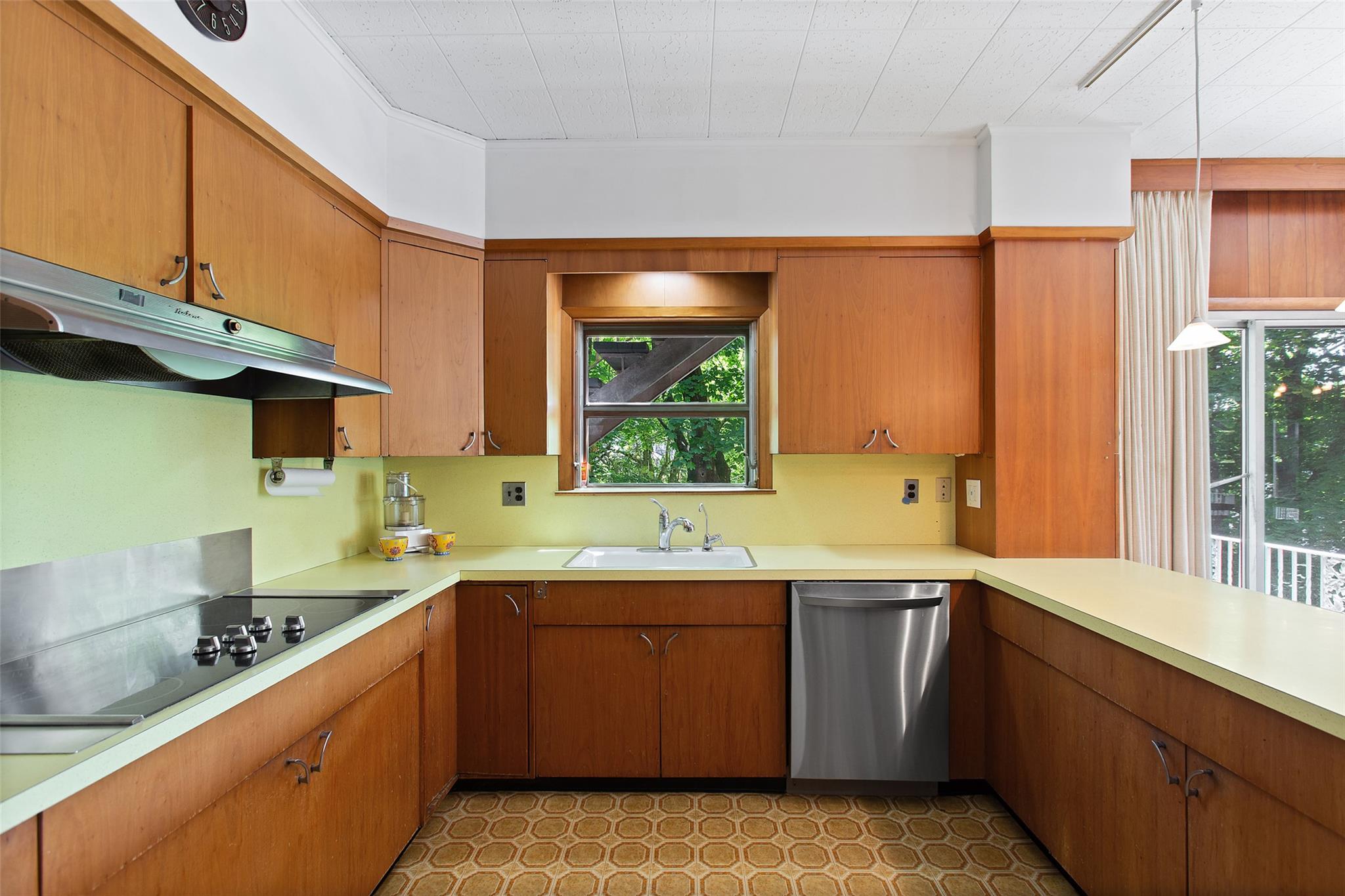 500 North Lake Boulevard, Mahopac, New York image 26