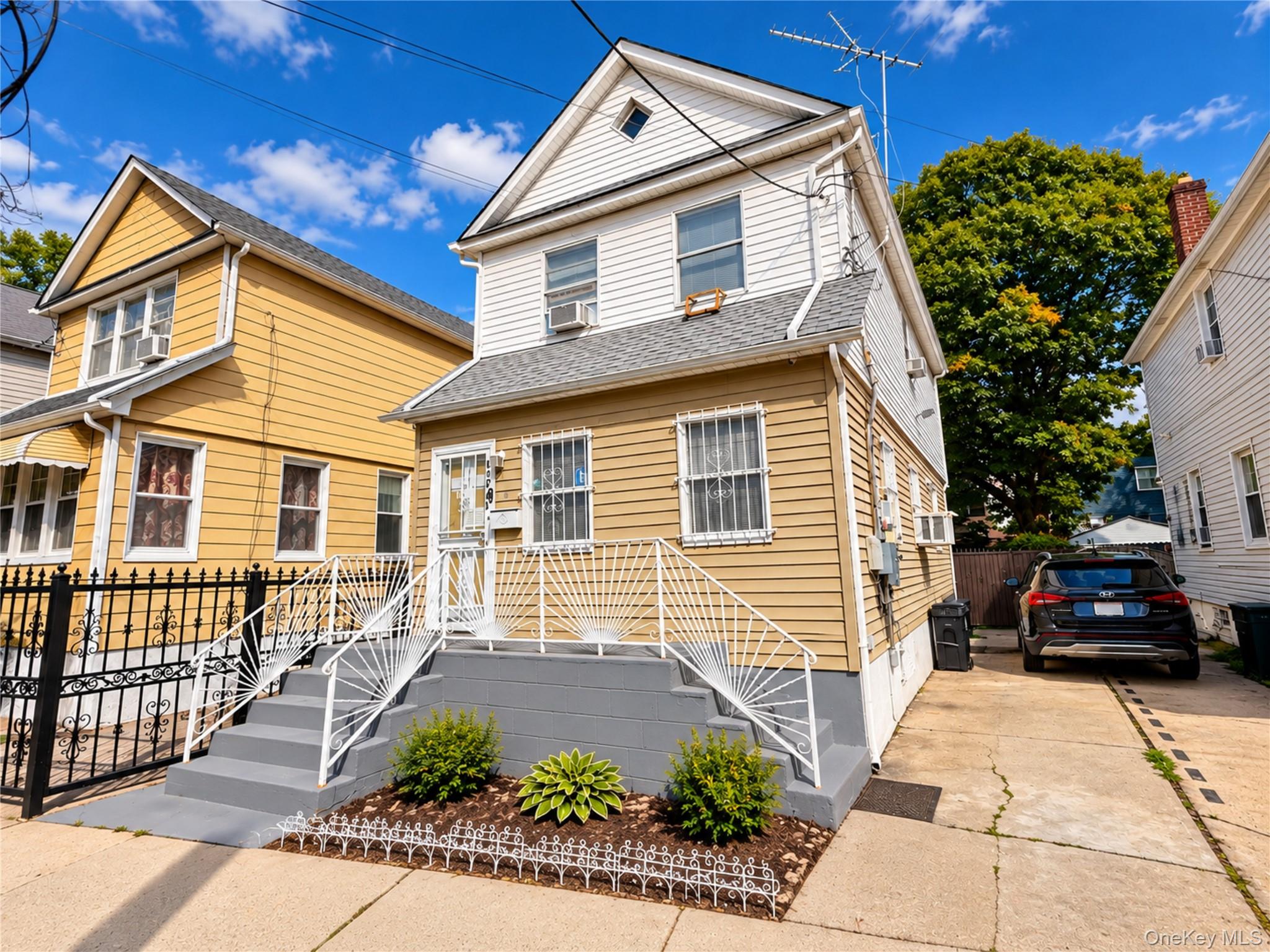 110-43 159 Street - Photo 2