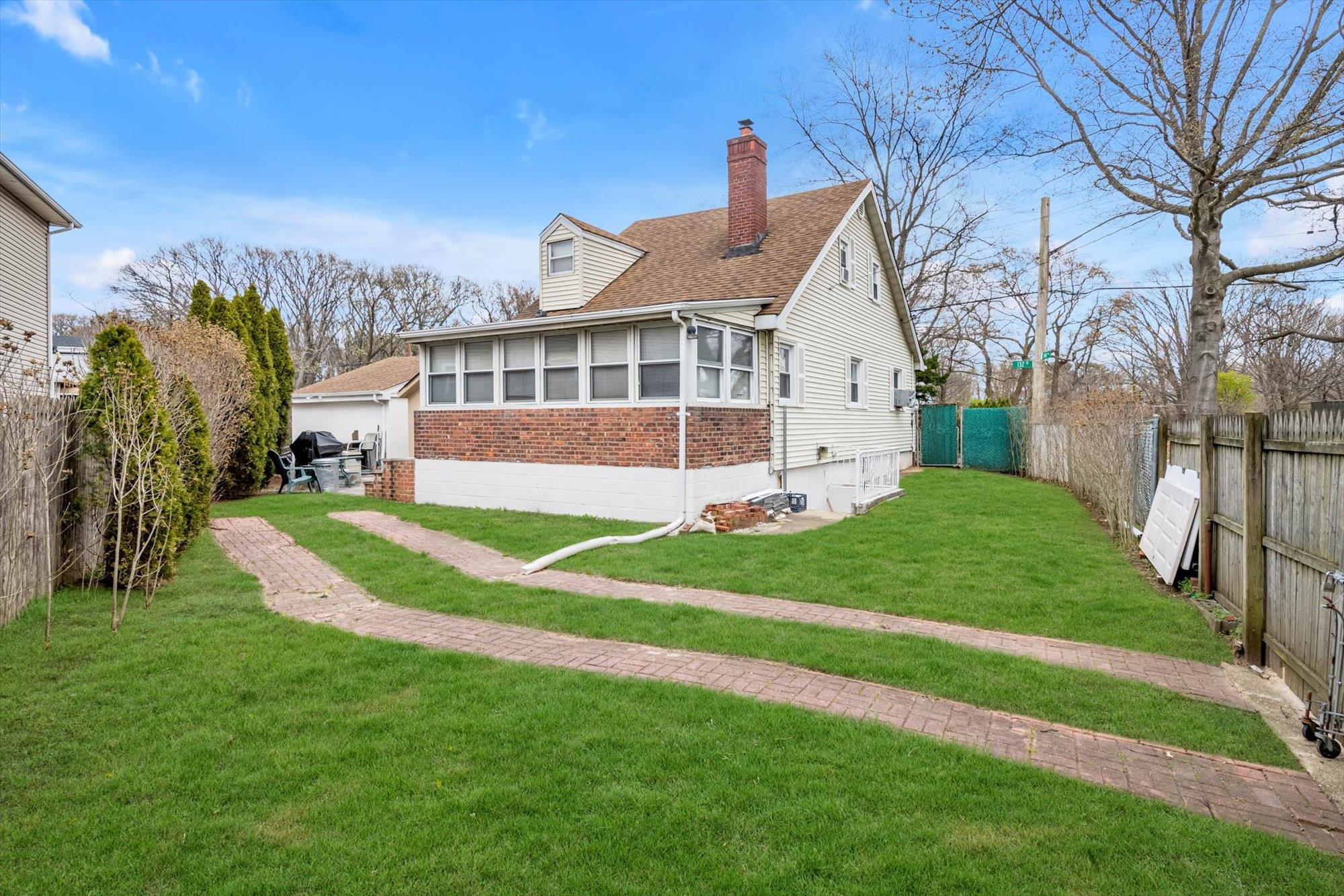 143-94 232nd Street, Springfield Gardens, New York image 19