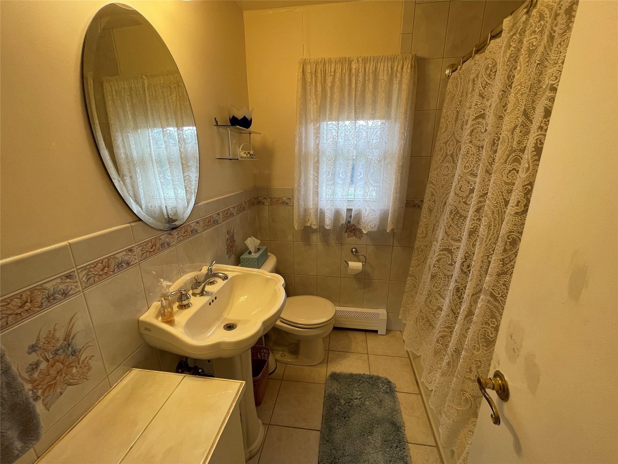 16 N Guilette Place, Amityville, New York image 7