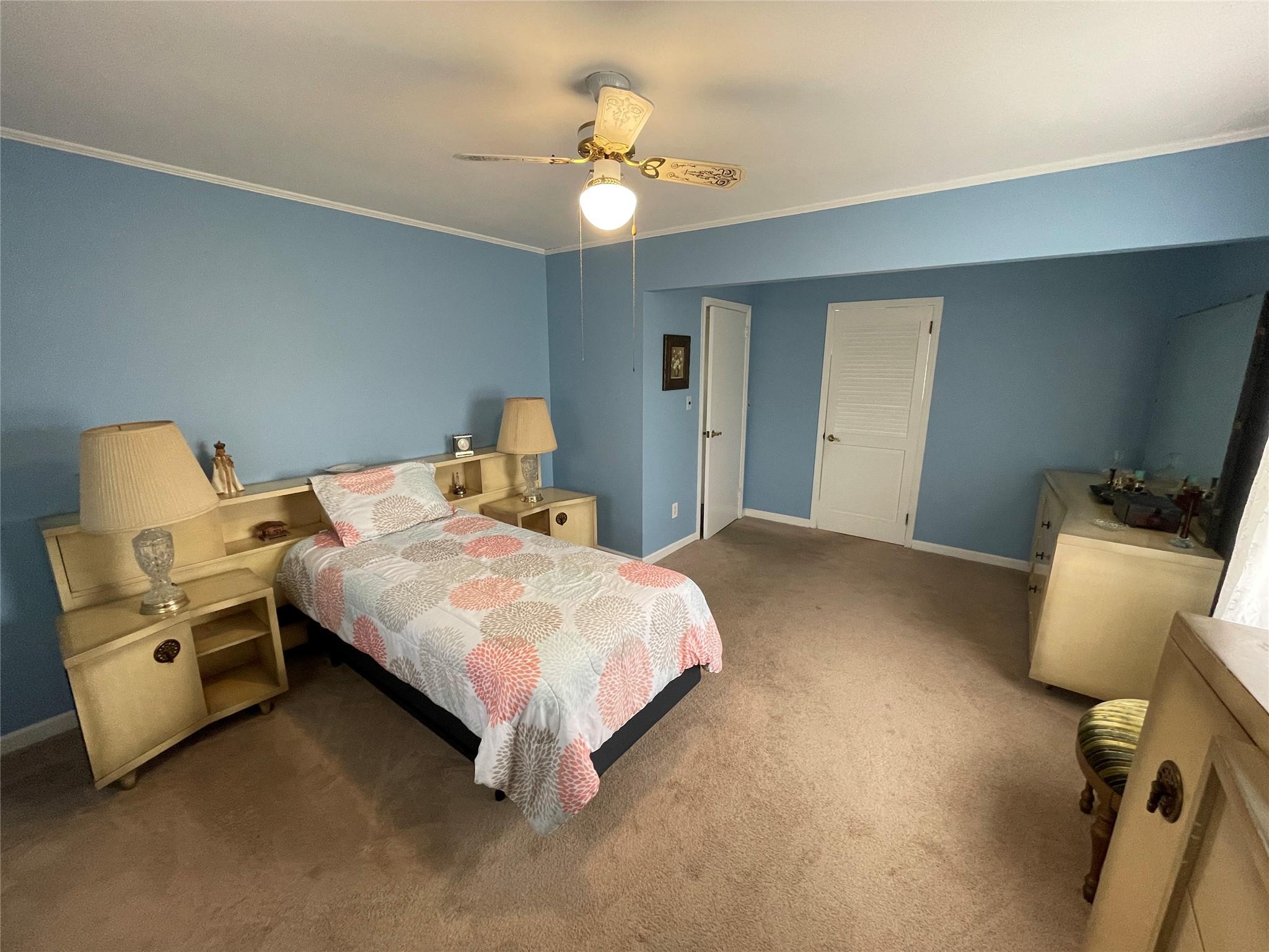 16 N Guilette Place, Amityville, New York image 20