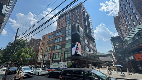 39-16 Prince Street 8E Flushing NY 11354